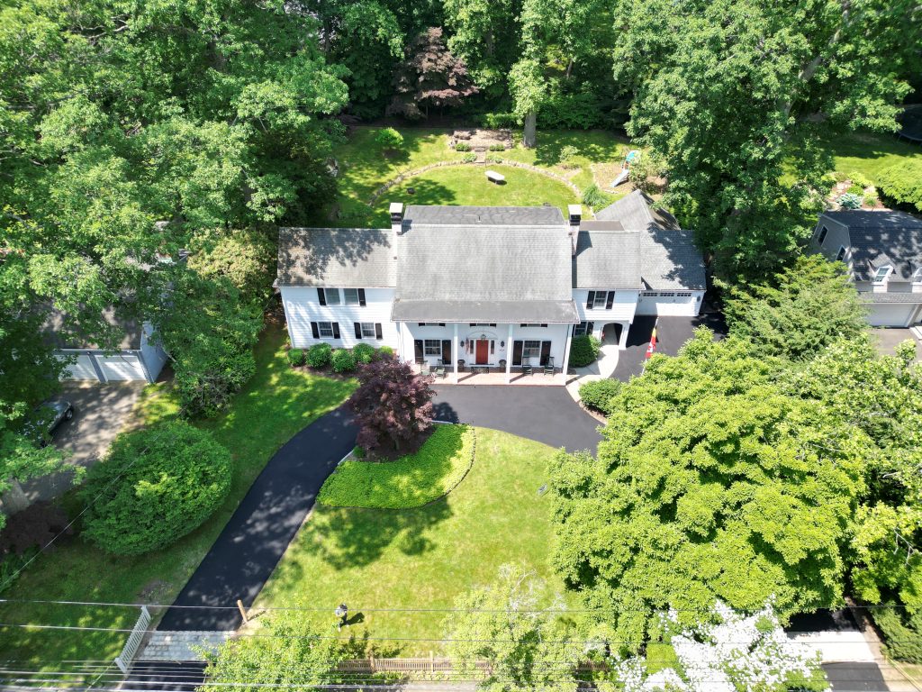 Driveway Paving Job by V&F Paving in East Haven, CT